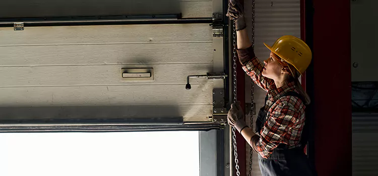 Addressing Common Garage Door Stoppage Issues in Barrie, ON